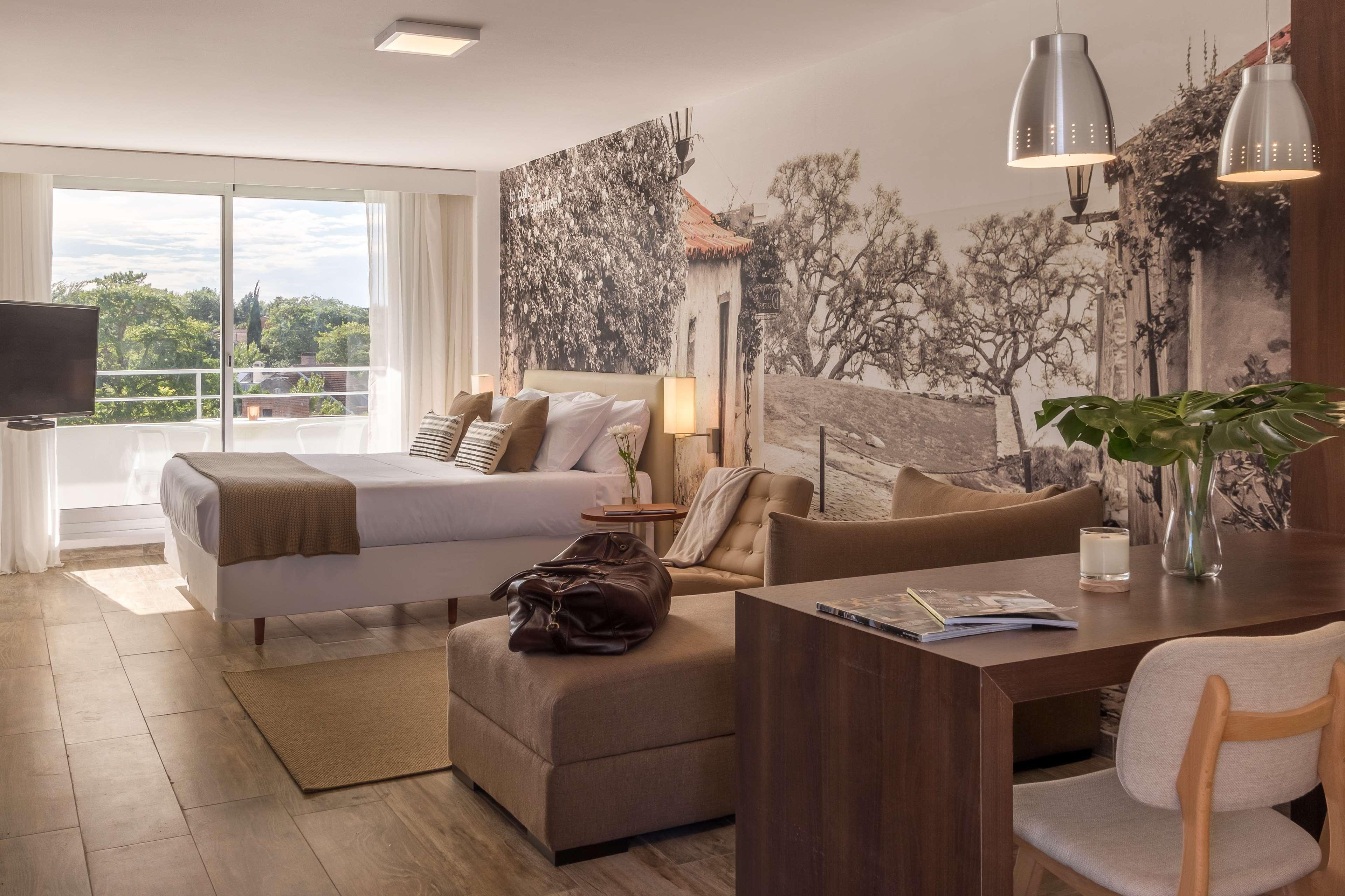Dazzler by Wyndham Colonia Otel Colonia del Sacramento Dış mekan fotoğraf