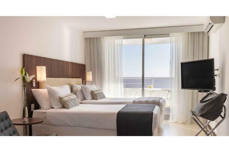 Dazzler by Wyndham Colonia Otel Colonia del Sacramento Dış mekan fotoğraf